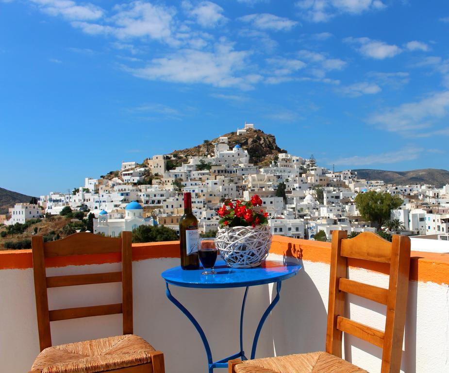 George'S Place Chora de Ios Exterior foto